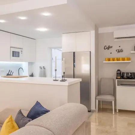 Luxury Delmare Pool Family Only Holiday home Marbella