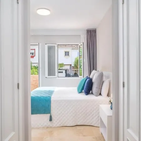 Luxury Delmare Pool Family Only Holiday home *
